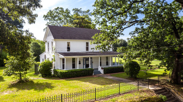 08282019_view_teaguehomepic2.jpeg
